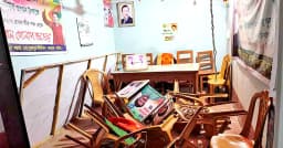বিএনপি কার্যালয় ভাঙচুর করলেন আ.লীগের নেতাকর্মীরা