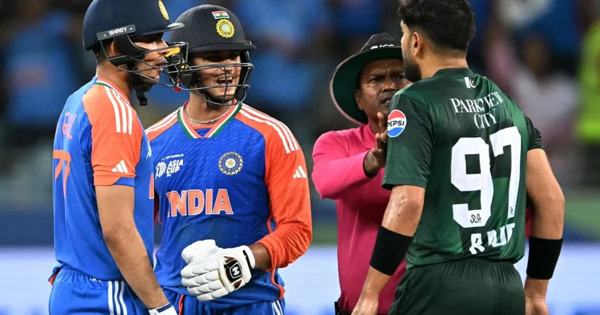 বিশ্বকাপে ভারত ম্যাচ বয়কট নিয়ে বিতর্ক, পাকিস্তান ইউ-টার্ন নেবে: গাভাস্কার