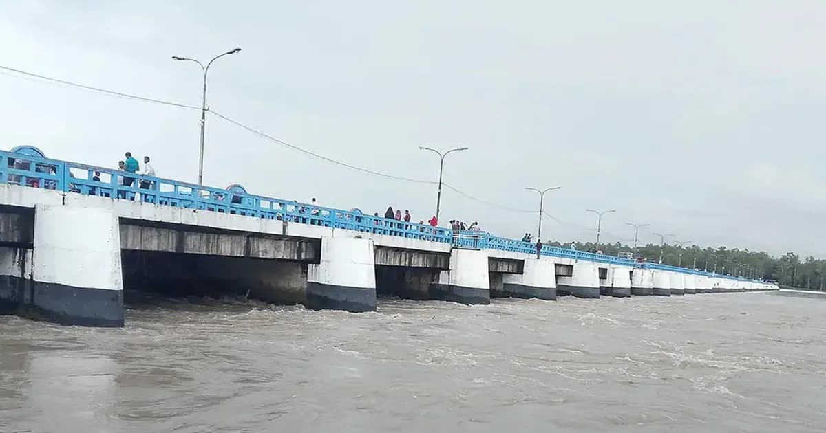 তিস্তার পানি বাড়ছে, পাঁচ জেলায় প্লাবনের শঙ্কা