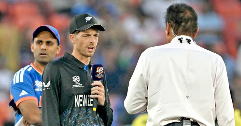 ফাইনালে টস জিতে ভারতকে ব্যাটিংয়ে পাঠাল নিউজিল্যান্ড