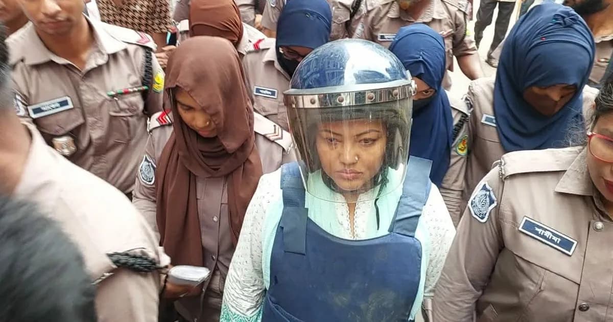 নতুন মামলায় গ্রেপ্তার কণ্ঠশিল্পী মমতাজ