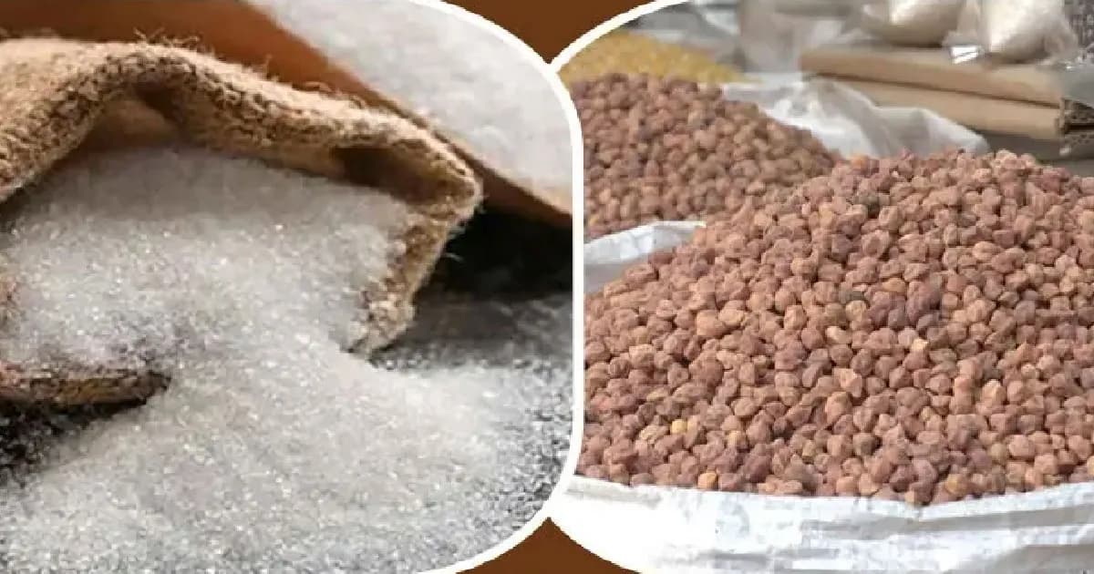 রমজান সামনে রেখে বাড়ছে ছোলা-চিনির দাম, স্বস্তি পেঁয়াজ ও ডিমে