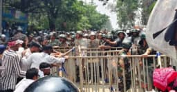 ভারতে শিক্ষার্থীদের আন্দোলনে পুলিশের লাঠিচার্জ, রণক্ষেত্র রাঁচি