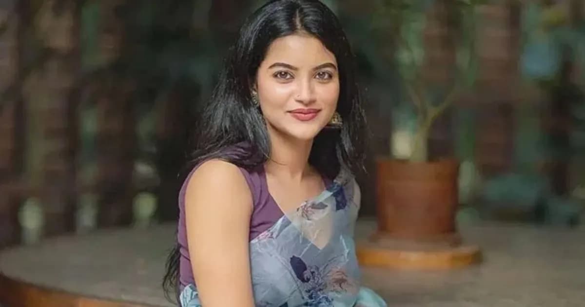 ব্যক্তিগত জীবনেও হিসাব করে চলি : নাজিফা তুষি