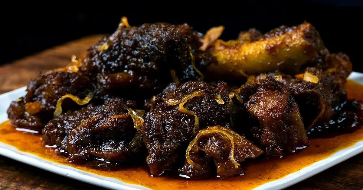 ঘরেই তৈরি করুন মজাদার মাটন কালাভুনা