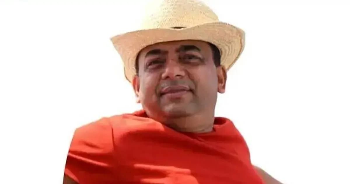 সাবেক আইজিপি বেনজীর আহমেদের বিরুদ্ধে গ্রেফতারি পরোয়ানা