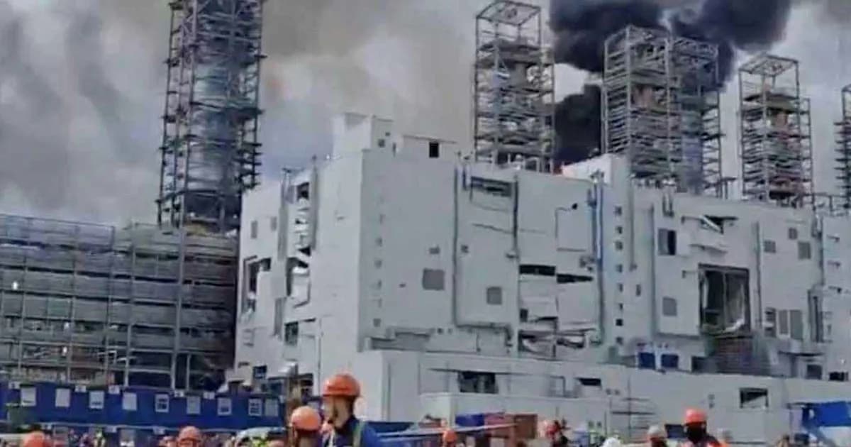 রাশিয়ায় গ্যাস কমপ্লেক্সে ভয়াবহ আগুন, ৬ চীনা নাগরিকসহ নিহত ৭