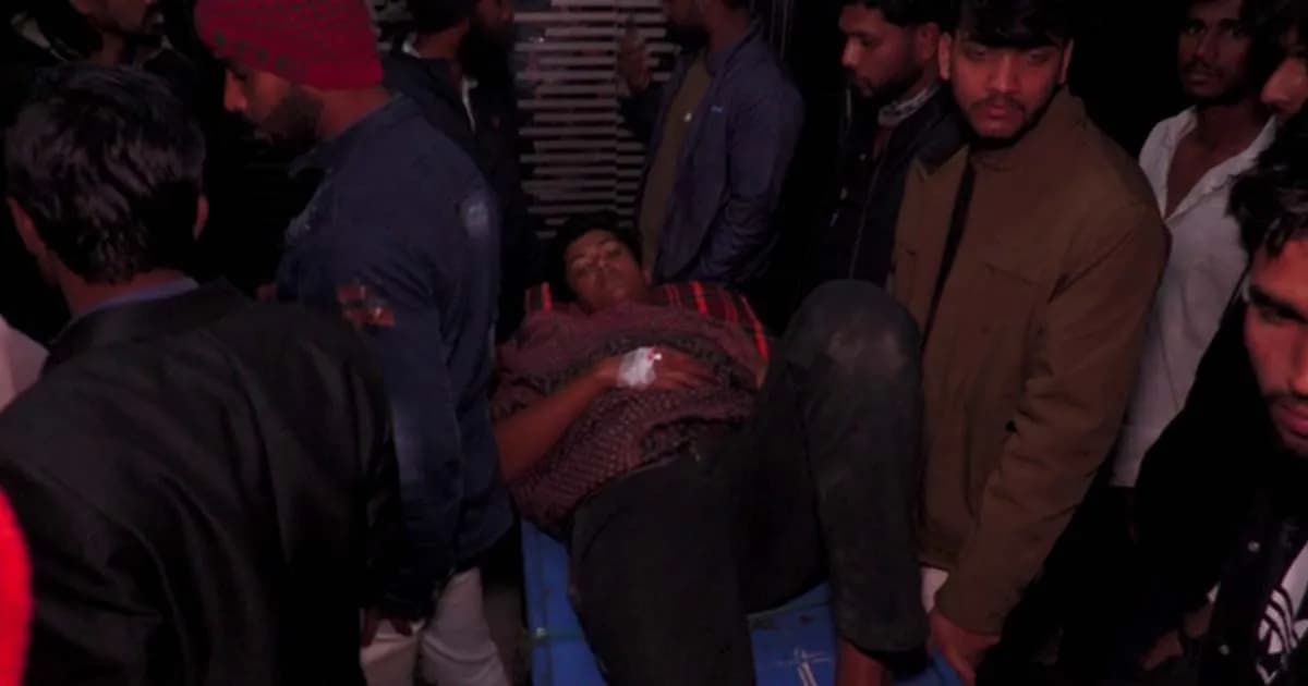 ফরিদপুরে স্বতন্ত্র প্রার্থীর ২ সমর্থককে কুপিয়ে জখম