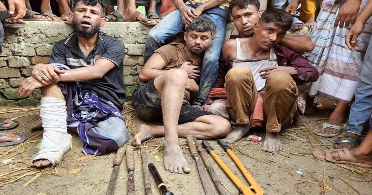চান্দিনায় ‘ডাকাত’ সন্দেহে ৫ জনকে গণপিটুনি