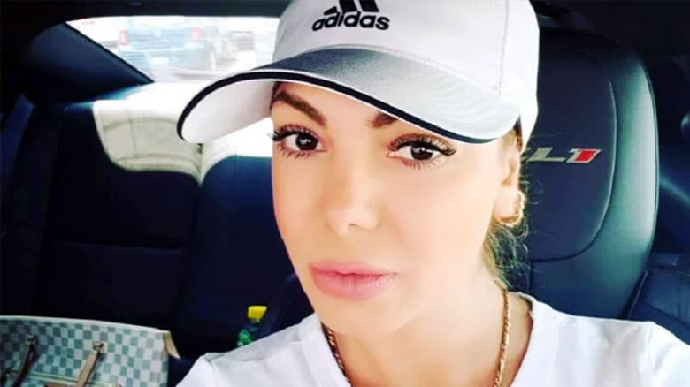 অভিনেত্রীকে প্রকাশ্যে গুলি করে হত্যা