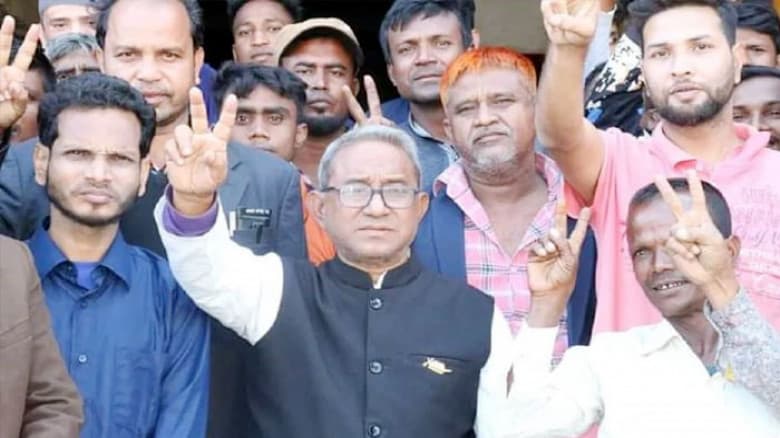 জেতার আশ্বাসে ভূয়া ওসির বিকাশে ২ লাখ ৮০ হাজার টাকা দিলেন নৌকা প্রার্থী