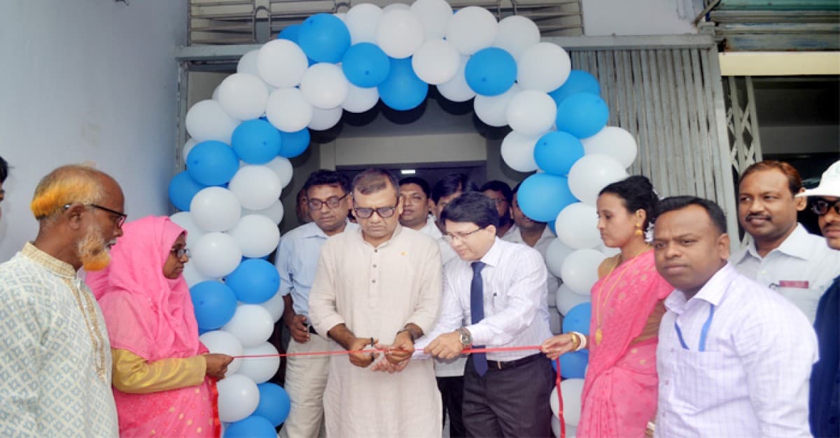 লালপুরে সোনালী ব্যাংকের শাখা উদ্বোধন