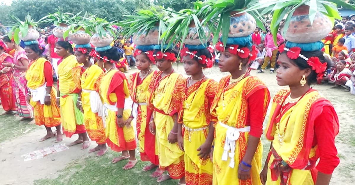 সকল সম্প্রদায়কে সমানভাবে তৈরী করতে হবে: খাদ্যমন্ত্রী