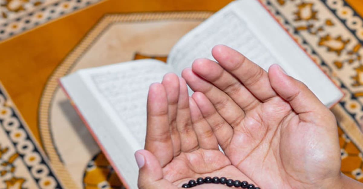 সকালে যে দোয়া পড়া বাদ দিতেন না নবীজি