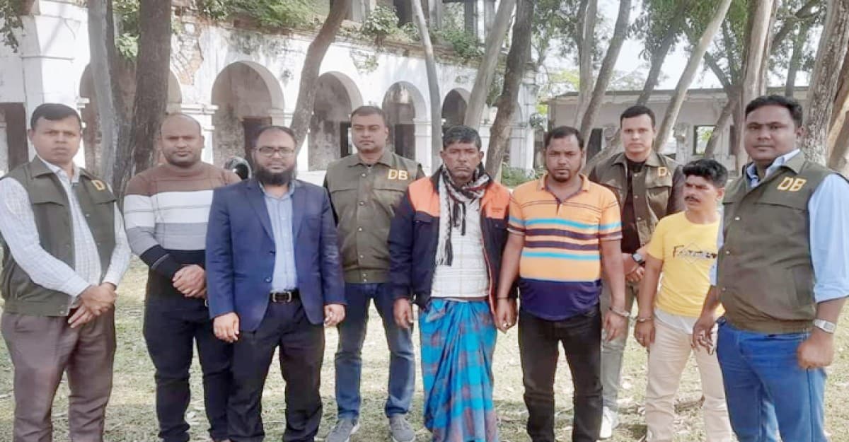 পাবনা মানসিক হাসপাতালের ৩ দালালের ১৫ দিনের কারাদণ্ড