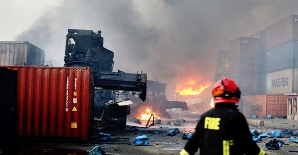 চট্টগ্রামের বিএম ডিপোর আগুন নিয়ন্ত্রণে