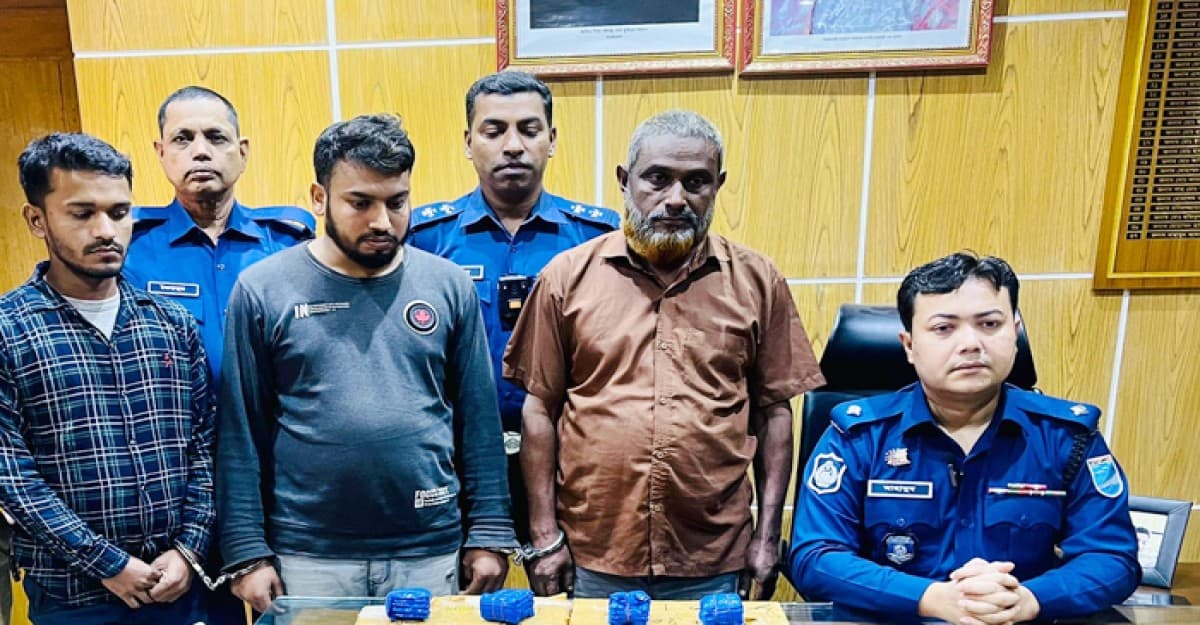 ৩৬ হাজার ইয়াবাসহ তিন মাদক ব্যবসায়ী গ্রেফতার