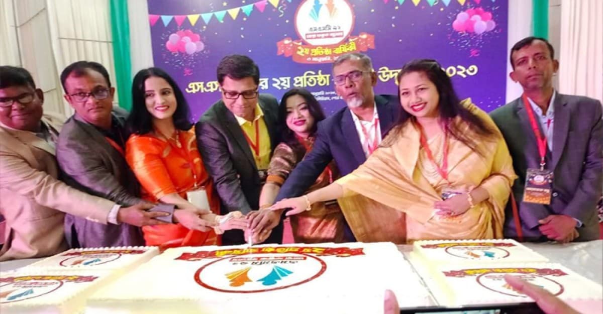 ‘এসএসসি ৯২’র বন্ধুদের মানবিক কাজে অনন্য নজির স্থাপন