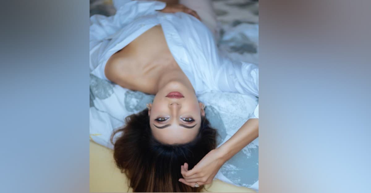 উষ্ণতা ছড়াচ্ছেন বিদ্যা সিনহা মিম
