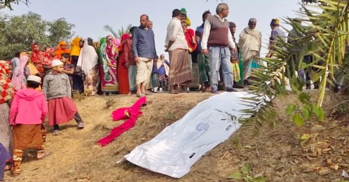 বদলগাছীতে মোটরসাইকেল ও ভটভটির সংঘর্ষে নিহত ১