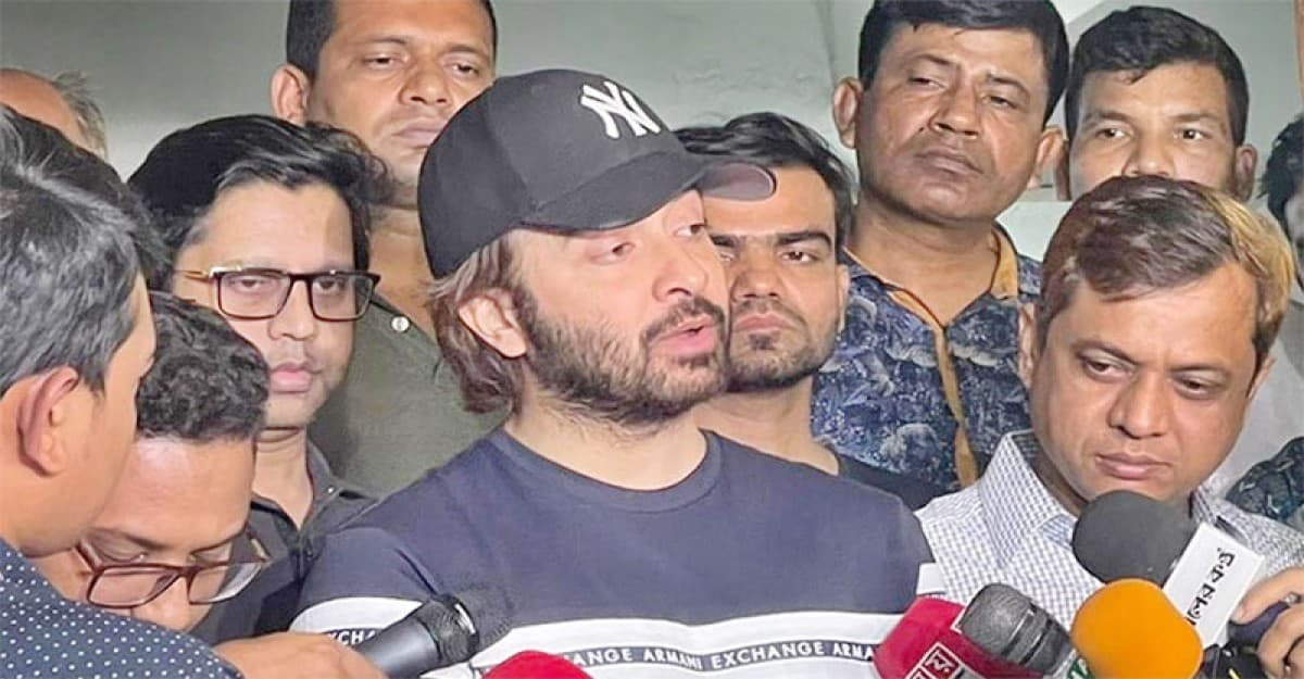 প্রযোজক রহমত উল্লাহর বিরুদ্ধে শাকিবের মামলা