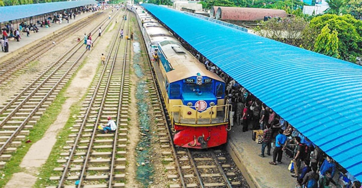 ১৭ এপ্রিল থেকে বিমানবন্দরে থামবে না যেসব ট্রেন