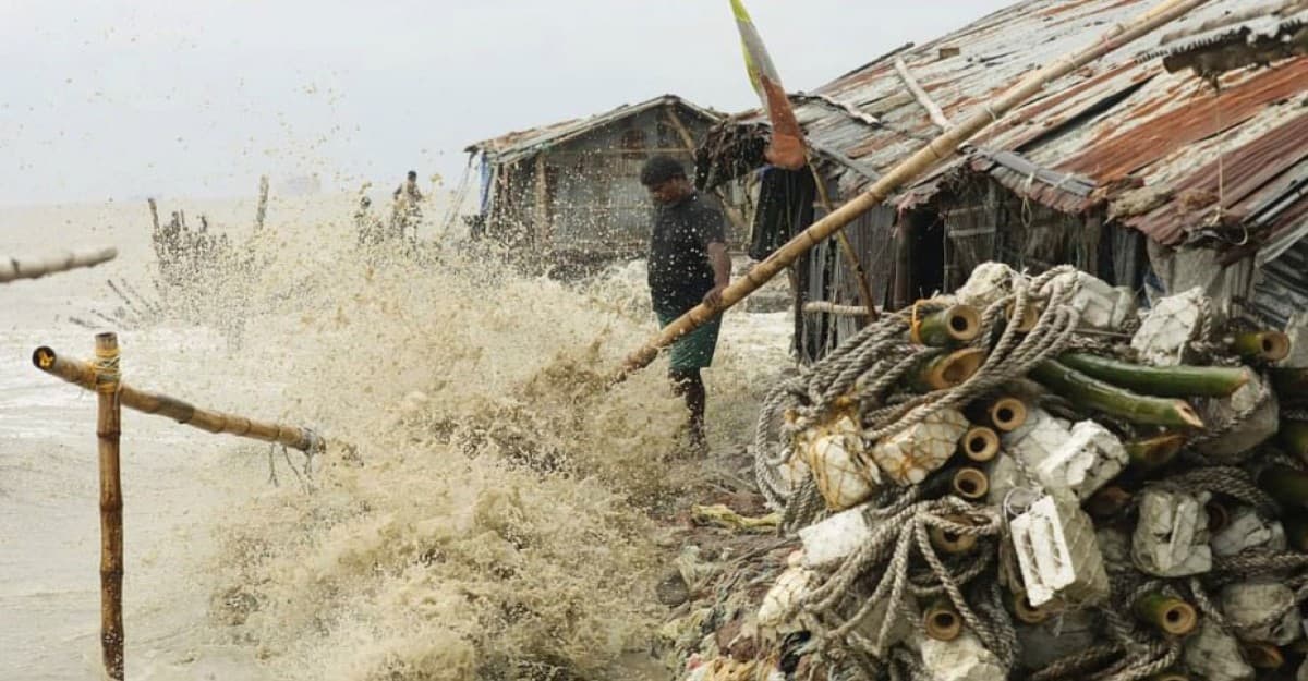 বাউফলে চরাঞ্চলের ৩০ হাজার মানুষ ‘মোখা’ ঝুঁকিতে