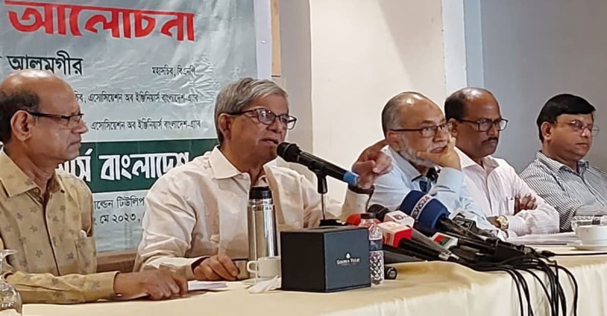 সরকার গোটা বিশ্বকে বোকা বানাচ্ছে: মির্জা ফখরুল