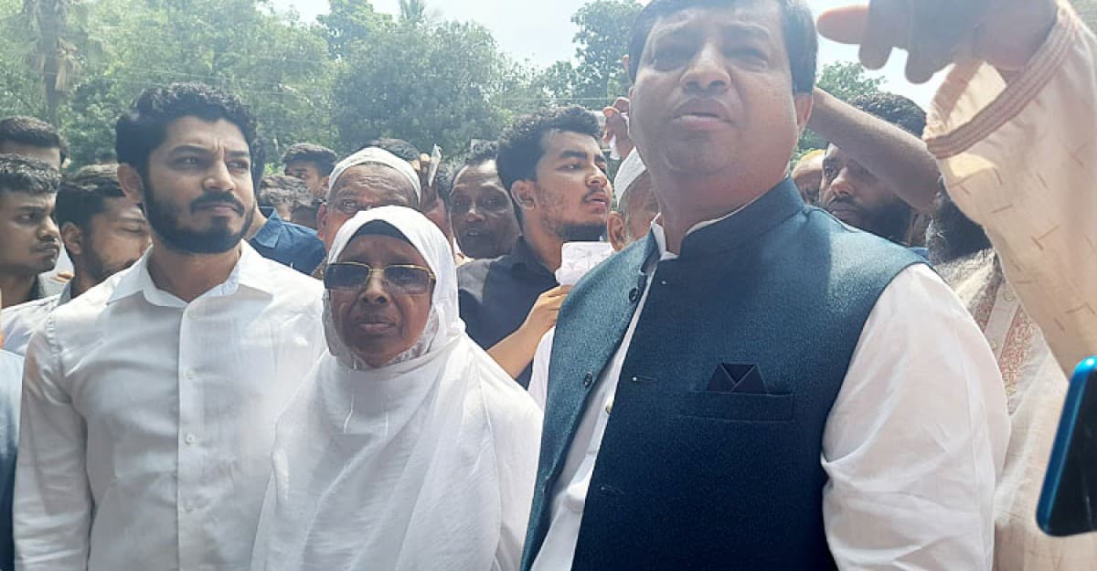 আরও ৫০ কেন্দ্রের ফলাফলে এগিয়ে জায়েদা