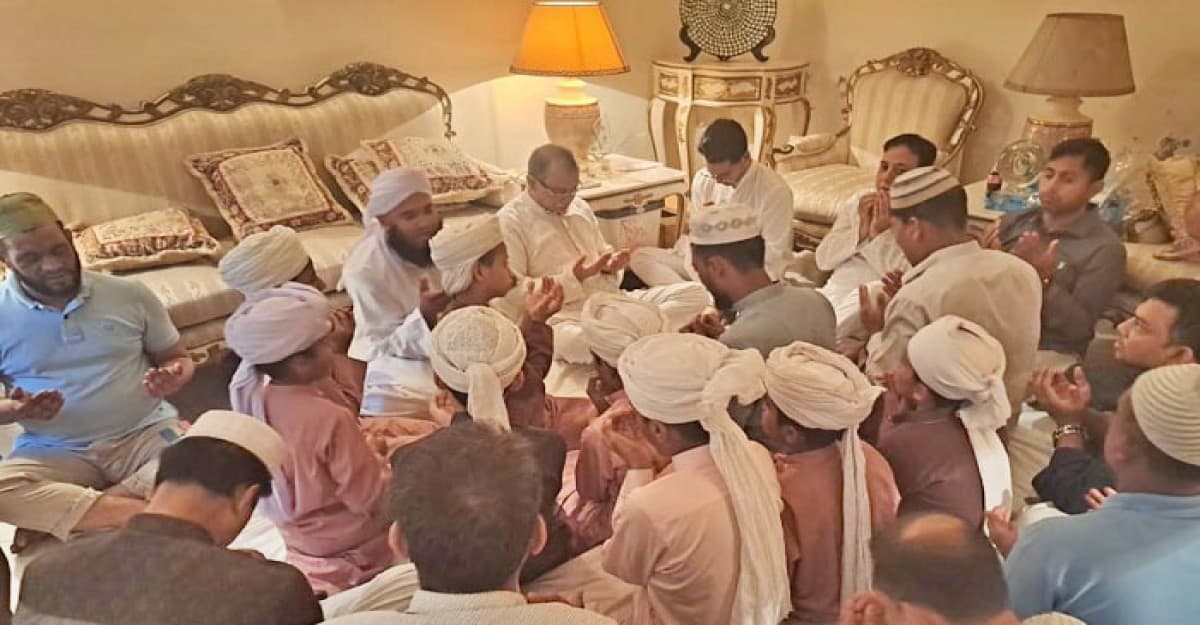 জিয়াউর রহমানের মৃত্যুবার্ষিকীতে ফিরোজায় দোয়া ও মোনাজাত