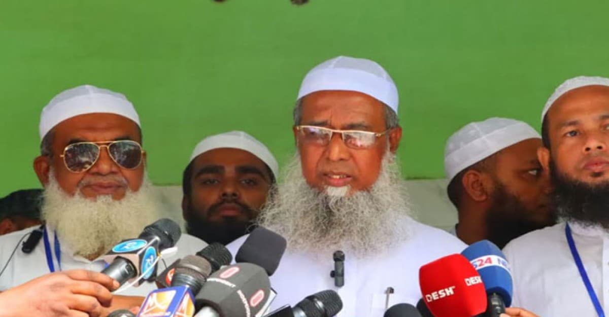 হাতপাখায় টিপ দিলে নৌকা আসে