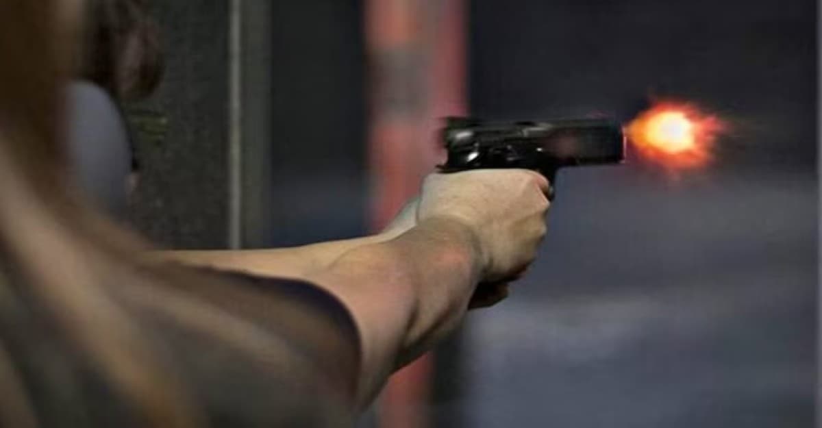 যুক্তরাষ্ট্রে গুলিতে প্রাণ গেল ৯ জনের