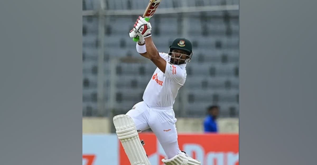 শান্তর ফিফটি, শুরুর ধাক্কা সামলে উঠেছে টাইগাররা