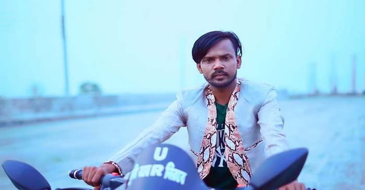 প্রার্থিতা ফিরে পেলেন হিরো আলম
