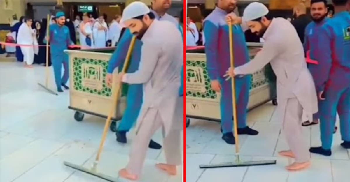 কাবা ঘর মুছে প্রশংসায় ভাসছেন রিজওয়ান