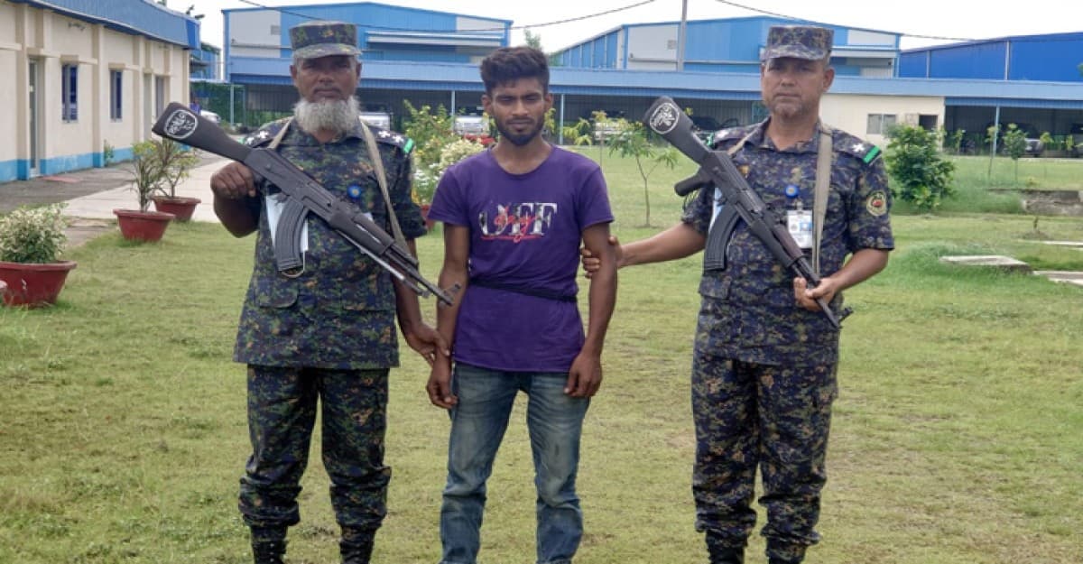 রামপাল তাপবিদ্যুৎ কেন্দ্রের আর্থিং কপার ক্যাবলসহ আটক ১