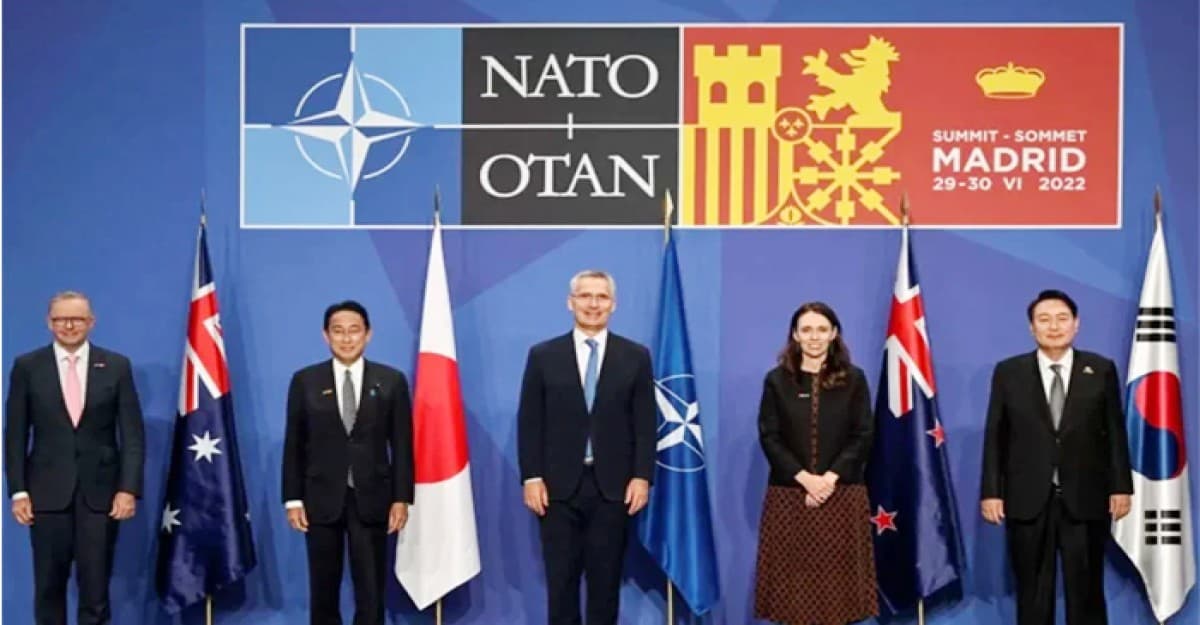 তবে কি এশিয়াতেও হাত বাড়াচ্ছে ন্যাটো?