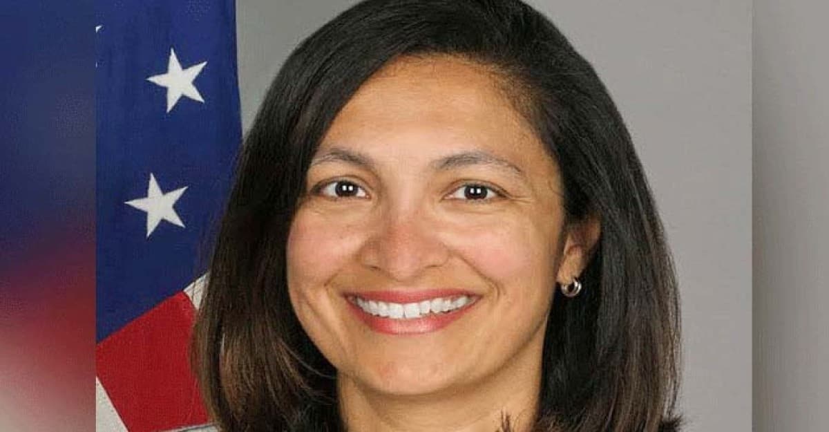 বাংলাদেশ সফরে এসে আমি খুশি: উজরা জেয়া