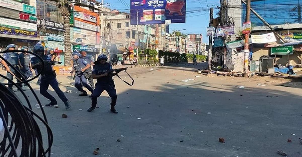 ফেনীতে পুলিশ-বিএনপি সংঘর্ষে ৬ জন গুলিবিদ্ধ