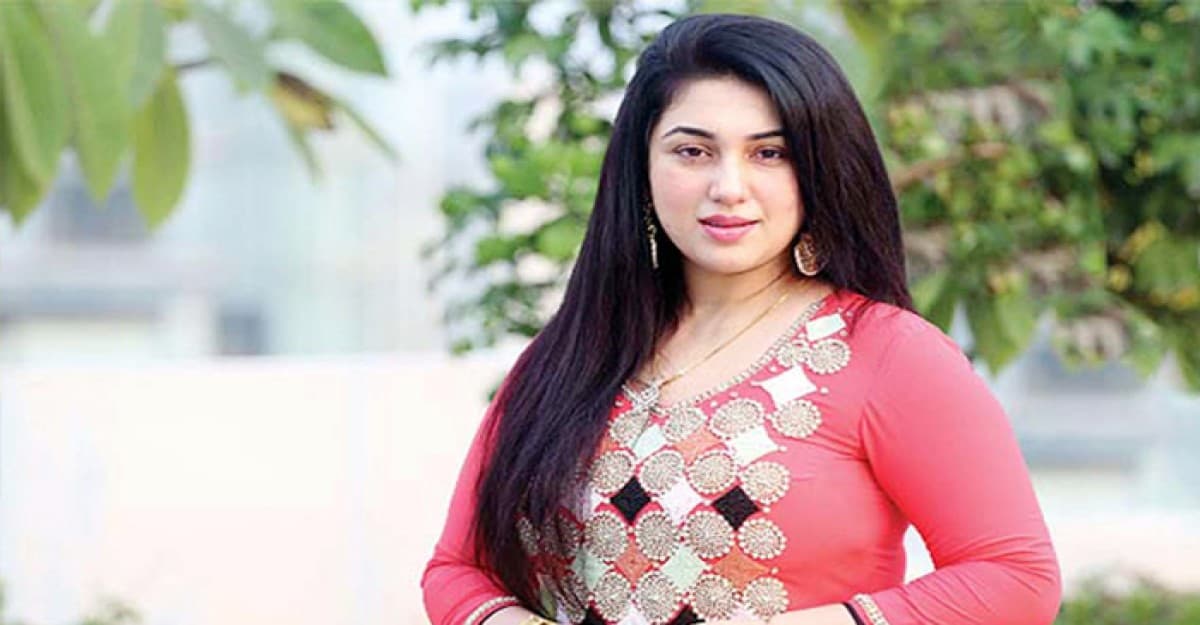 যুক্তরাষ্ট্রে শাকিবের সঙ্গে যেভাবে কাটিয়েছেন অপু বিশ্বাস