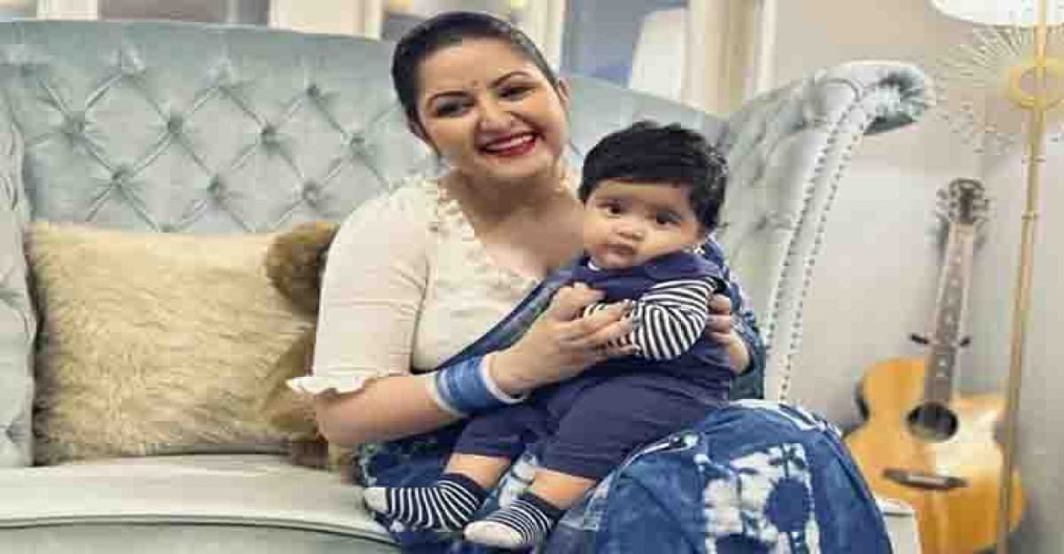 ছেলের নাম পরিবর্তন করলেন পরী!