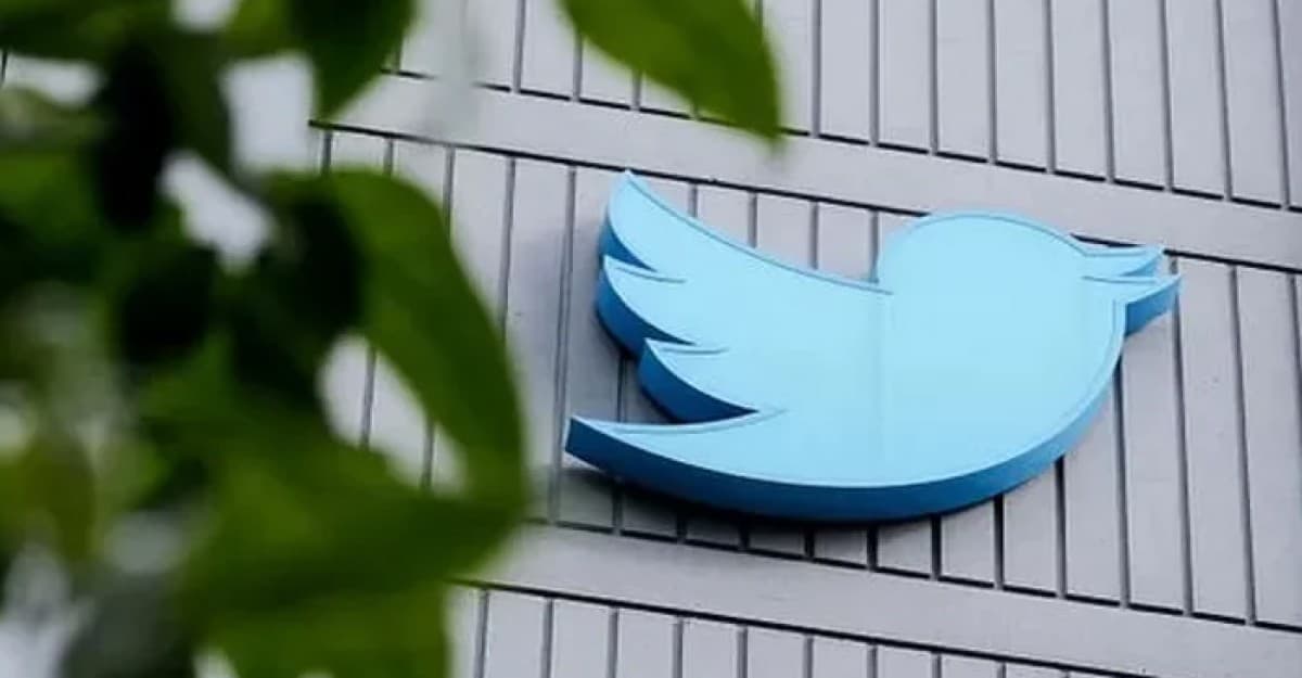 টুইটারের লোগো নিলামে তুলছেন ইলন মাস্ক
