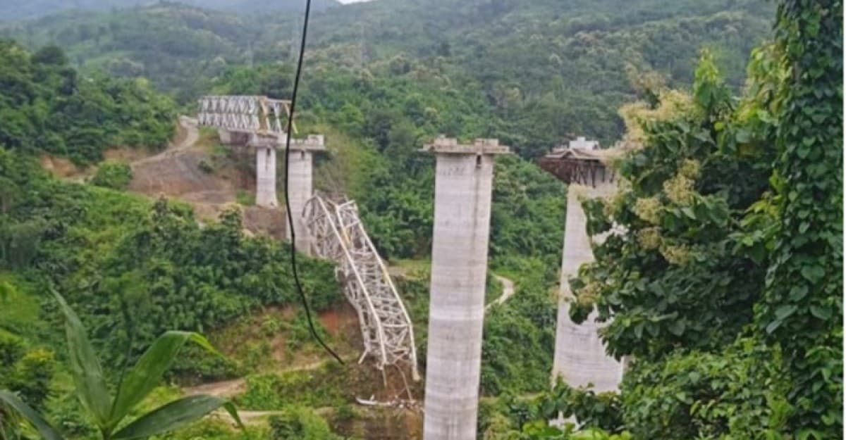 মিজোরামে রেল সেতু ভেঙে ১৭ শ্রমিক নিহত