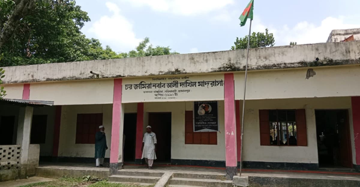 ভিডিও ভাইরালে নিন্দার ঝড়, মাদরাসা শিক্ষকদের বহিষ্কারের দাবী