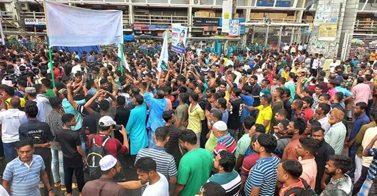 রাজধানীতে আওয়ামী লীগের শান্তি সমাবেশ