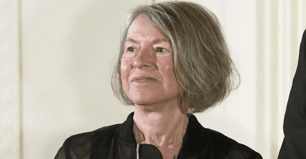 সাহিত্যে নোবেলজয়ী লুইস গ্লুক আর নেই