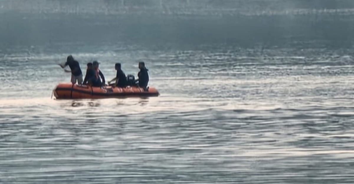 নদীতে গোসল করতে নেমে কিশোর নিখোঁজ