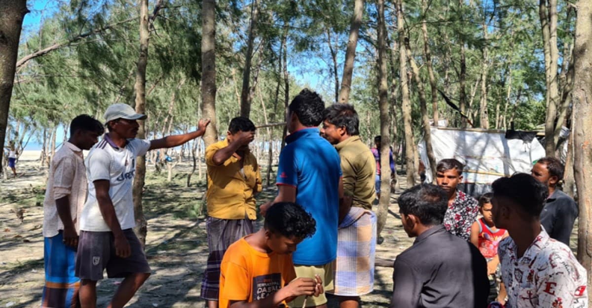 বিদ্যুৎ সরবরাহ স্বাভবিক হতে বিলম্ব, শহর জুড়ে পানির জন্য হাহাকার