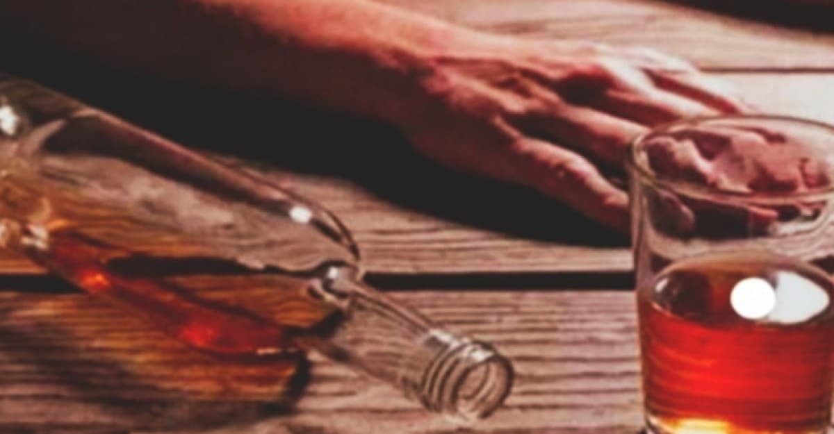 আবারও বিহারে মদ খেয়ে নিহত ৩