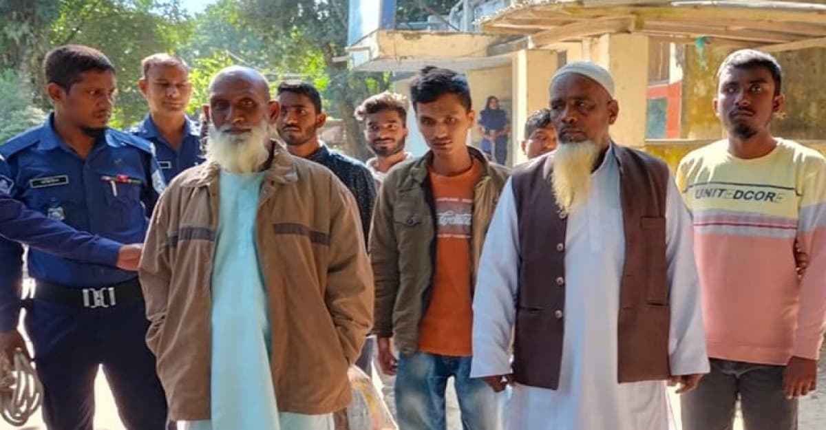 ভূরুঙ্গামারীতে জামায়াতের মিছিল থেকে আটক ৮